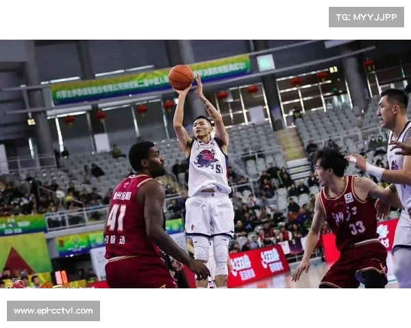 CBA俱乐部杯季军战：山东高速男篮97-76击败浙江广厦，新外援琼斯首秀表现亮眼